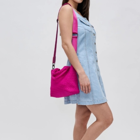 #478 SALE 🛑78 FINAL PRICE! FABULOUS BOHO TRENDY Small Woven Neoprene Crossbody - Picture 7 of 7